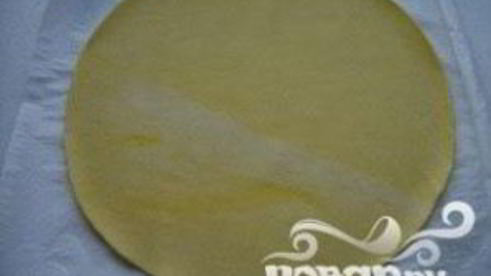 яблочные конвертики с миндалем и изюмом