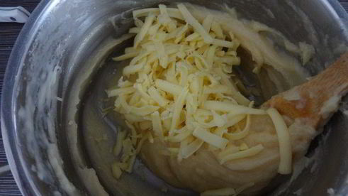 сырные профитроли