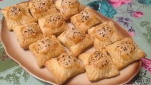 закусочные слойки с паштетом