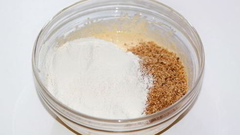 грушевая запеканка c фундуком