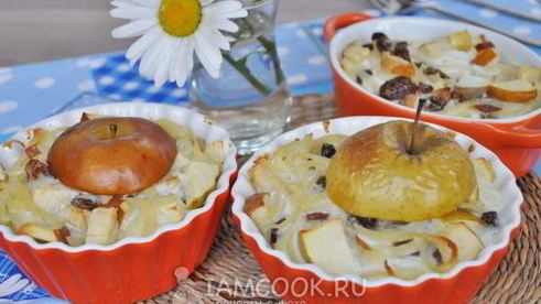 лапшевник детский с яблоком и изюмом