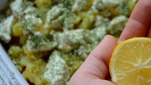 ленивая запеканка из овощей, фарша и мягкого сыра