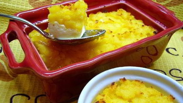 Рецепт Манная запеканка на апельсиновом соке с творогом