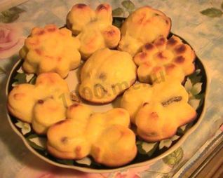 Нежная творожная запеканка с изюмом