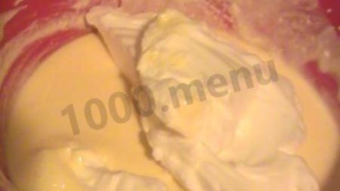 нежная творожная запеканка с изюмом