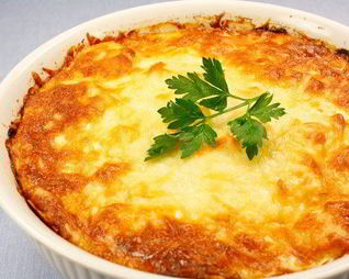 Простая запеканка из картофеля с сыром
