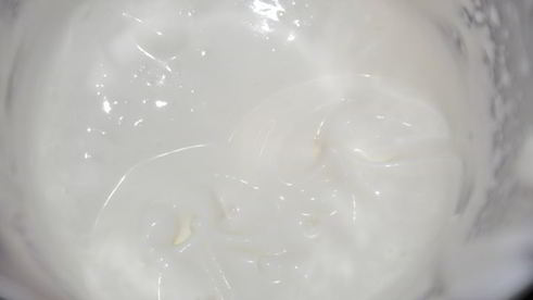 творожная запеканка с клубничным соусом