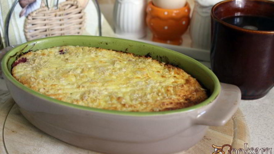 Рецепт творожная запеканка с овсяными хлопьями и вишней