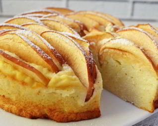 Творожная запеканка с яблоками