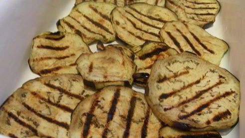 запеканка с баклажанами, грибами и моцареллой