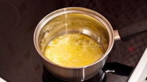 запеканка с баклажанами и фаршем с соусом бешамель