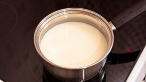 запеканка с баклажанами и фаршем с соусом бешамель