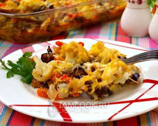 Запеканка с баклажанами и цветной капустой