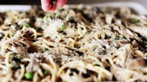 запеканка с индейкой и спагетти