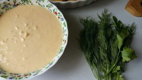 запеканка с курицей, грибами и луком-пореем