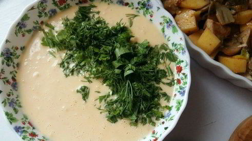 запеканка с курицей, грибами и луком-пореем