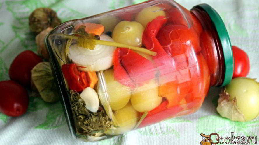 Рецепт ассорти из физалиса, помидоров и сладкого перца на зиму