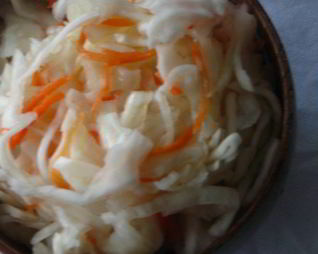 Быстрая квашеная капуста