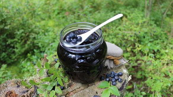 Рецепт Черничный джем с черной смородиной