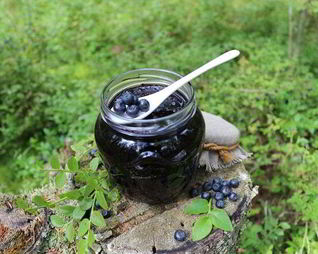 Черничный джем с черной смородиной