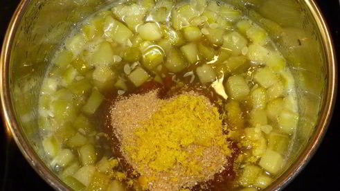 джем из кабачков с изюмом, лимоном и имбирем