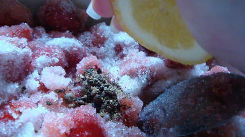 клубничный джем с ванилью и черным перцем