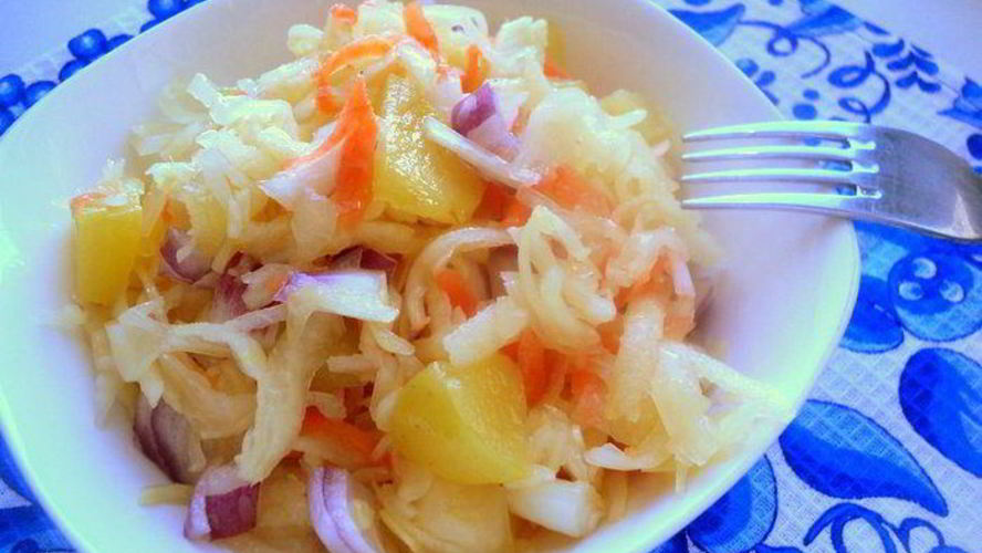 Рецепт капусты квашенной с яблоками в банке