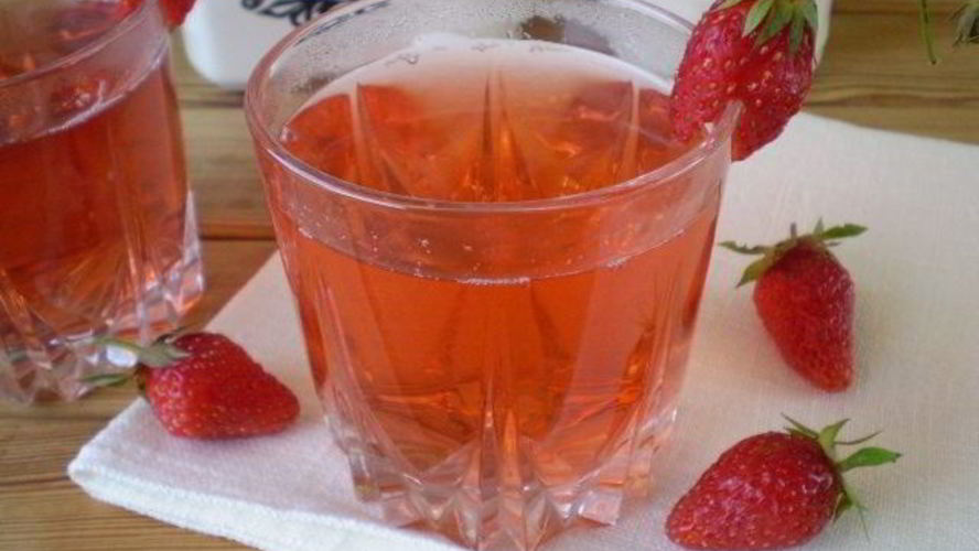 Рецепт клубничный компот