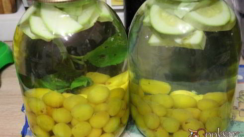 компот из алычи с кабачком