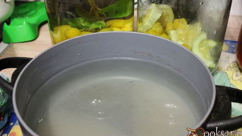 компот из алычи с кабачком