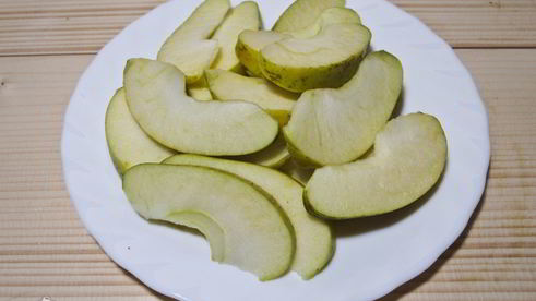 компот из клубники и яблок