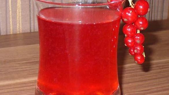 Рецепт Компот из красной смородины