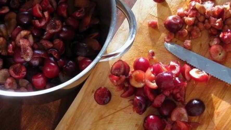 Рецепт компот из слив