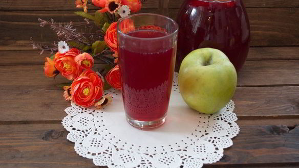 Рецепт Компот из вишни с яблоками