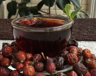 Очень вкусный компот из шиповника в мультиварке