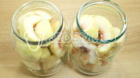 персиковый компот