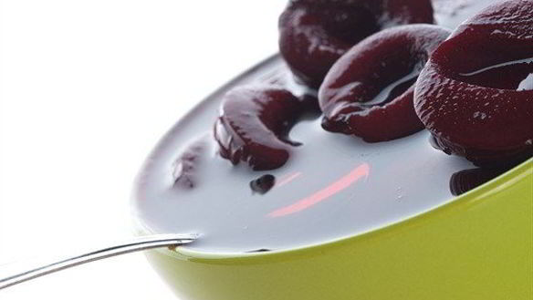 Рецепт Сливовый компот с корицей