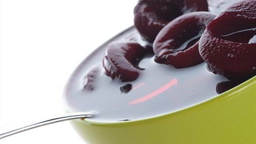 Рецепт сливовый компот с корицей