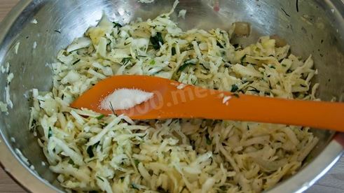 квашеная капуста с луком на зиму