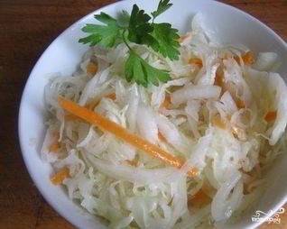 Быстрая маринованная капуста с уксусом