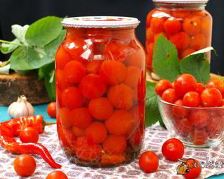 Маринованные черри с острым перцем