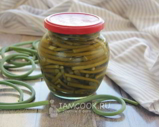 Маринованные чесночные стрелки на зиму