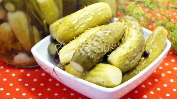 Рецепт Маринованные огурцы с горчицей Пальчики оближешь