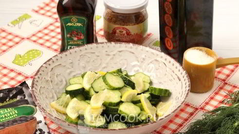 маринованные огурцы с лимоном