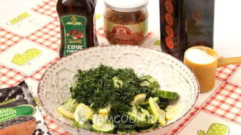 маринованные огурцы с лимоном