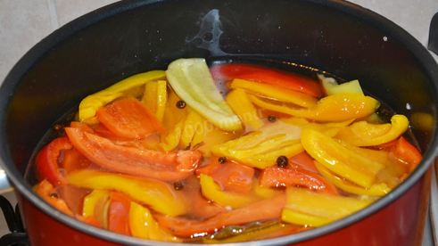 перец болгарский на зиму дольками маринованный