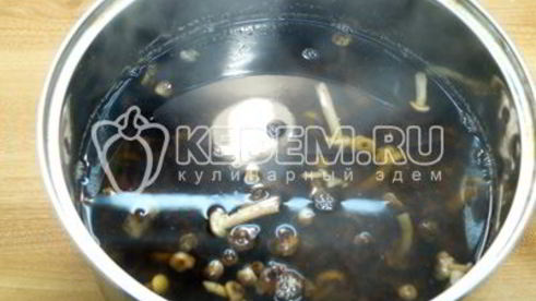 опята душистые