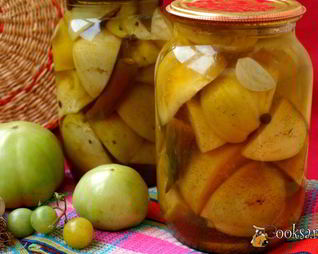 Острые зеленые помидоры на зиму