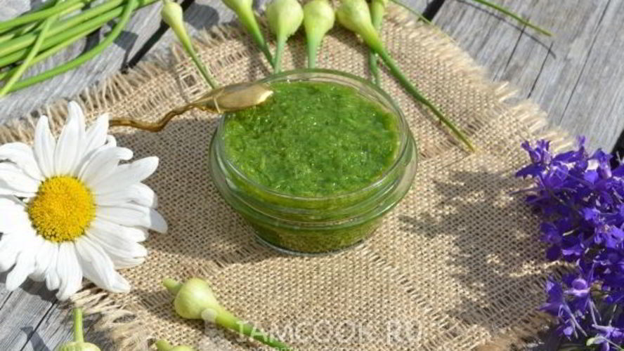 Рецепт паста из чесночных стрелок на зиму