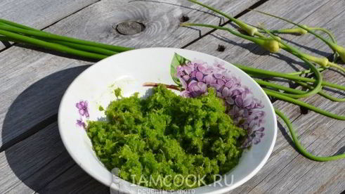 паста из чесночных стрелок на зиму